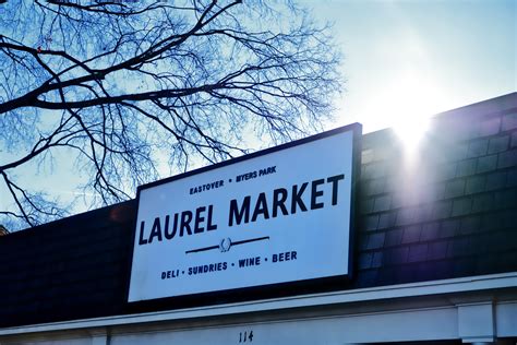 laurel market